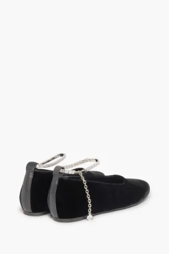 Ballerines En Velours Noir A Bride