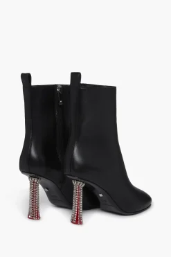 Bottines En Cuir Noir Avec Talons A Strass