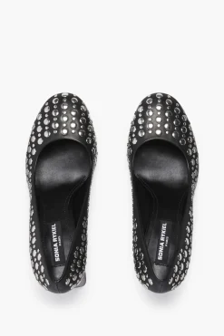Escarpins En Cuir Noir A Clous