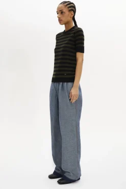Pull Raye Col Rond A Manches Courtes
