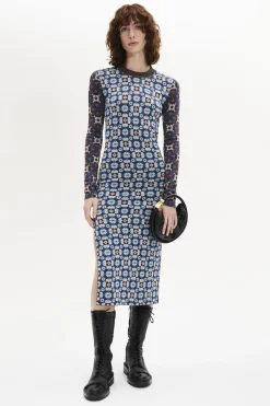 Robe Col Rond A Manches Longues