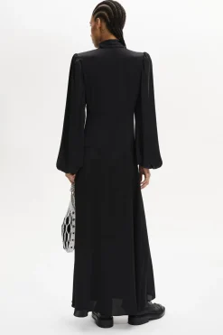 Robe Longue En Satin Col Lavaliere